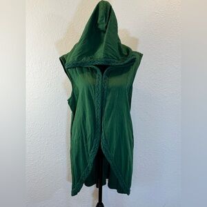 Green Hooded Women's Cape vest with braided accent pockets! high low hem